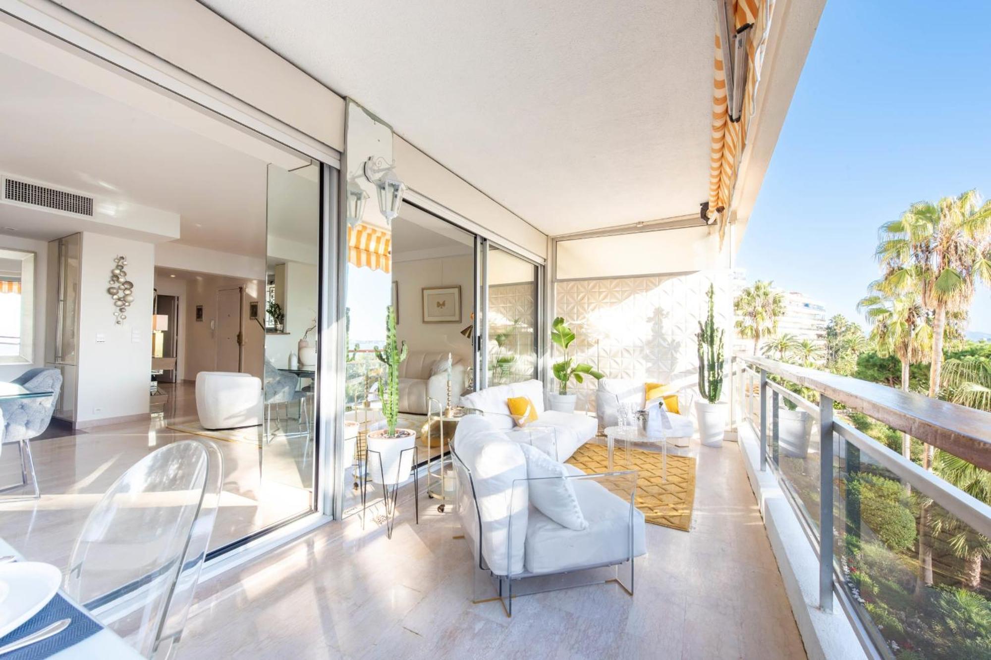 Cote D'Azur Sea View Tennis Beach Access Vallauris Bagian luar foto